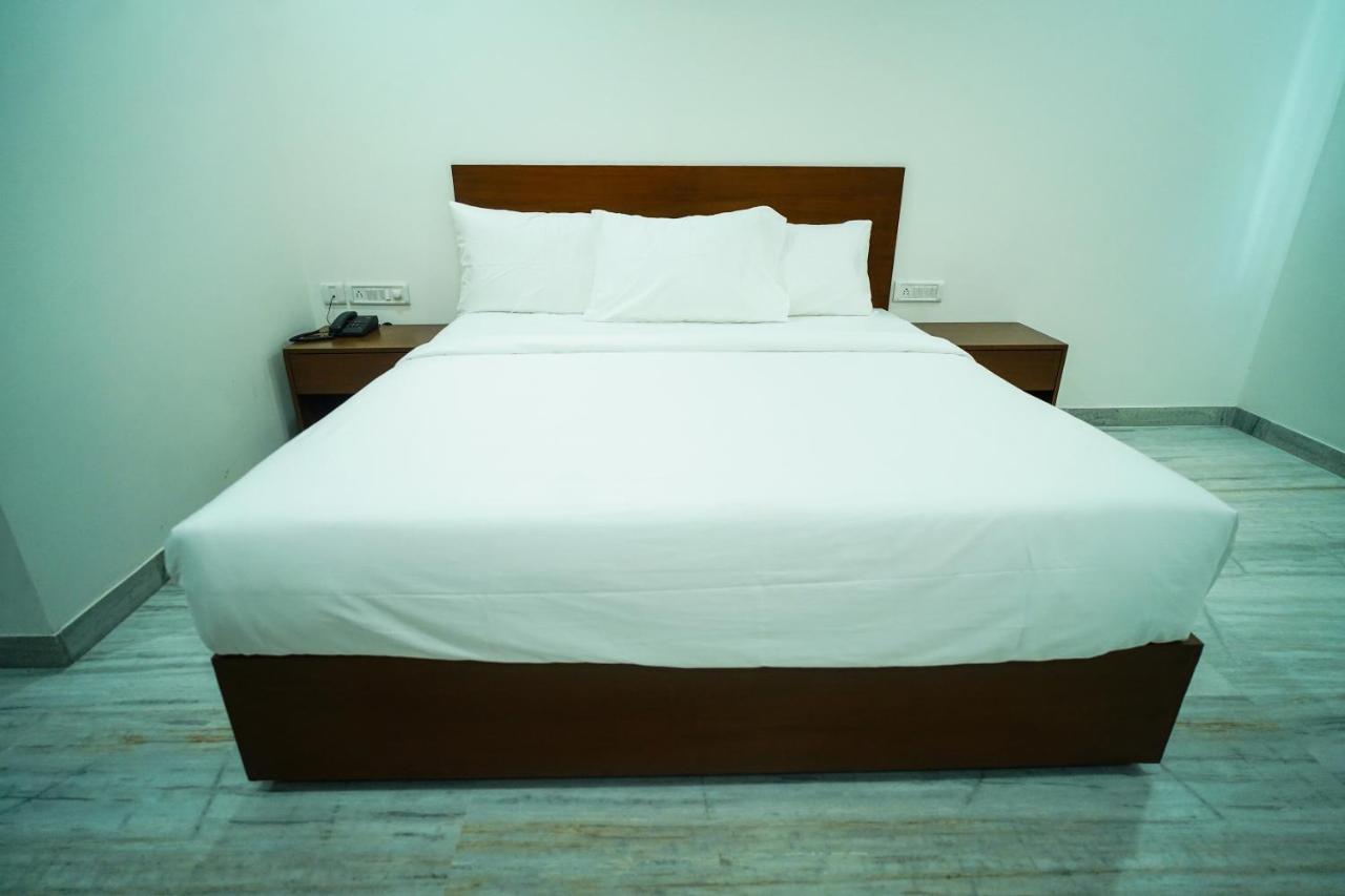 Welkin Hotel , Seunderabad Secundurabad Buitenkant foto